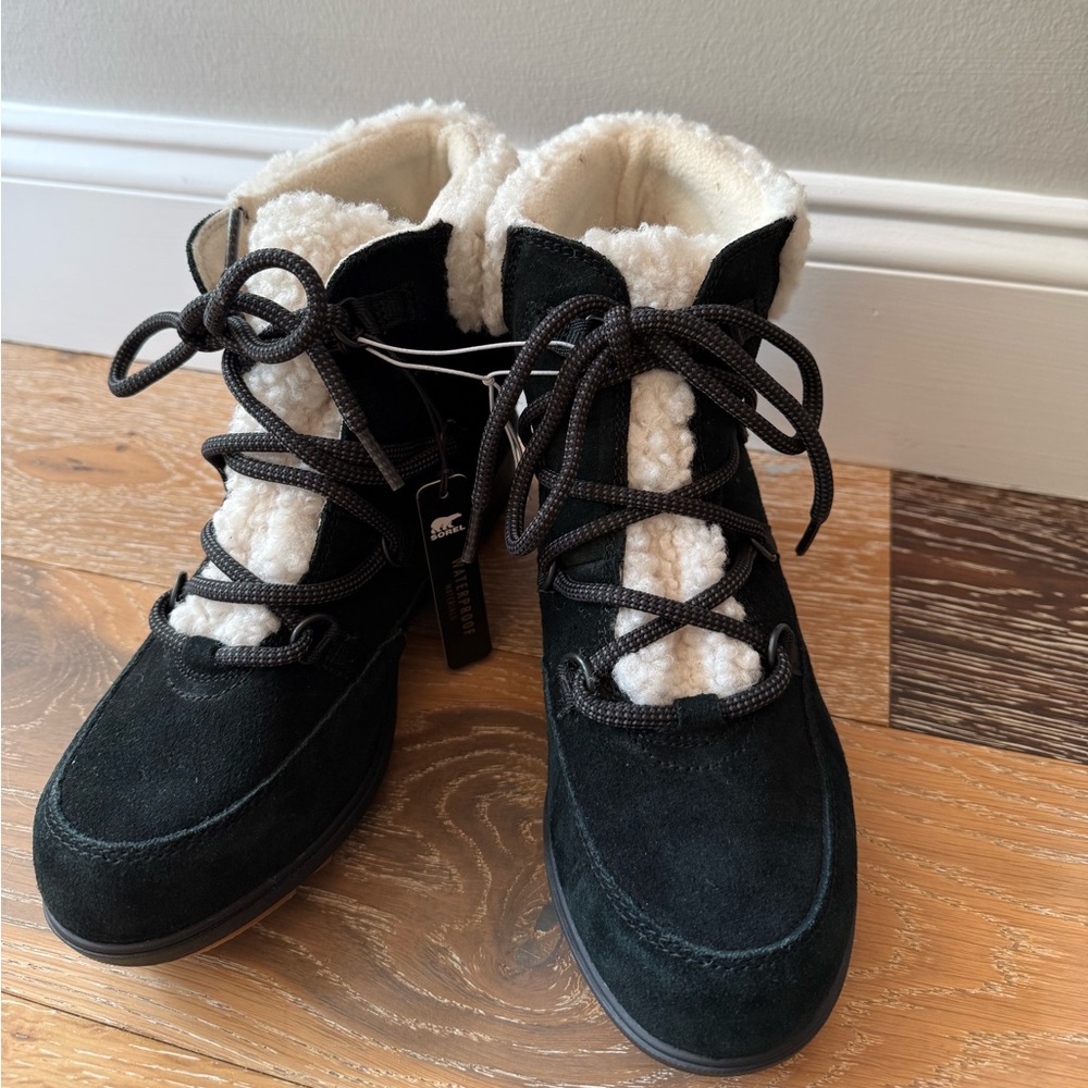 SOREL Evie Cozy Lace Boots Women's size 10 Jet Black nwt - Picture 6 of 12